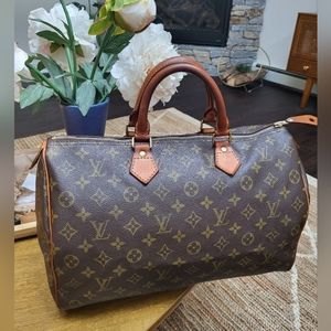 Louis Vuitton Monogram Speedy 35 Bag